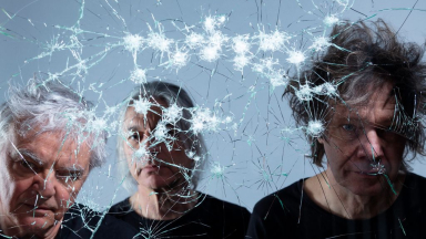 Gagne tes places pour aller voir The Young Gods à Berne le vendredi 5 décembre 2025 !