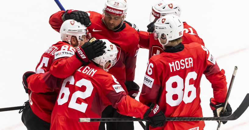 Ensemble au Championnat du Monde de Hockey Zurich - Fribourg