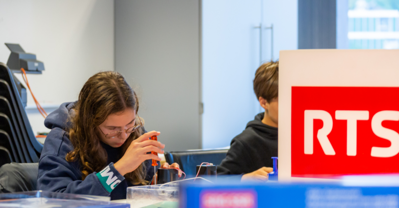 Journée internationale des jeunes filles dans le secteur des TIC