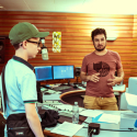 Camp d'été : plonge dans le monde des ondes et apprends à créer ta chronique radio !